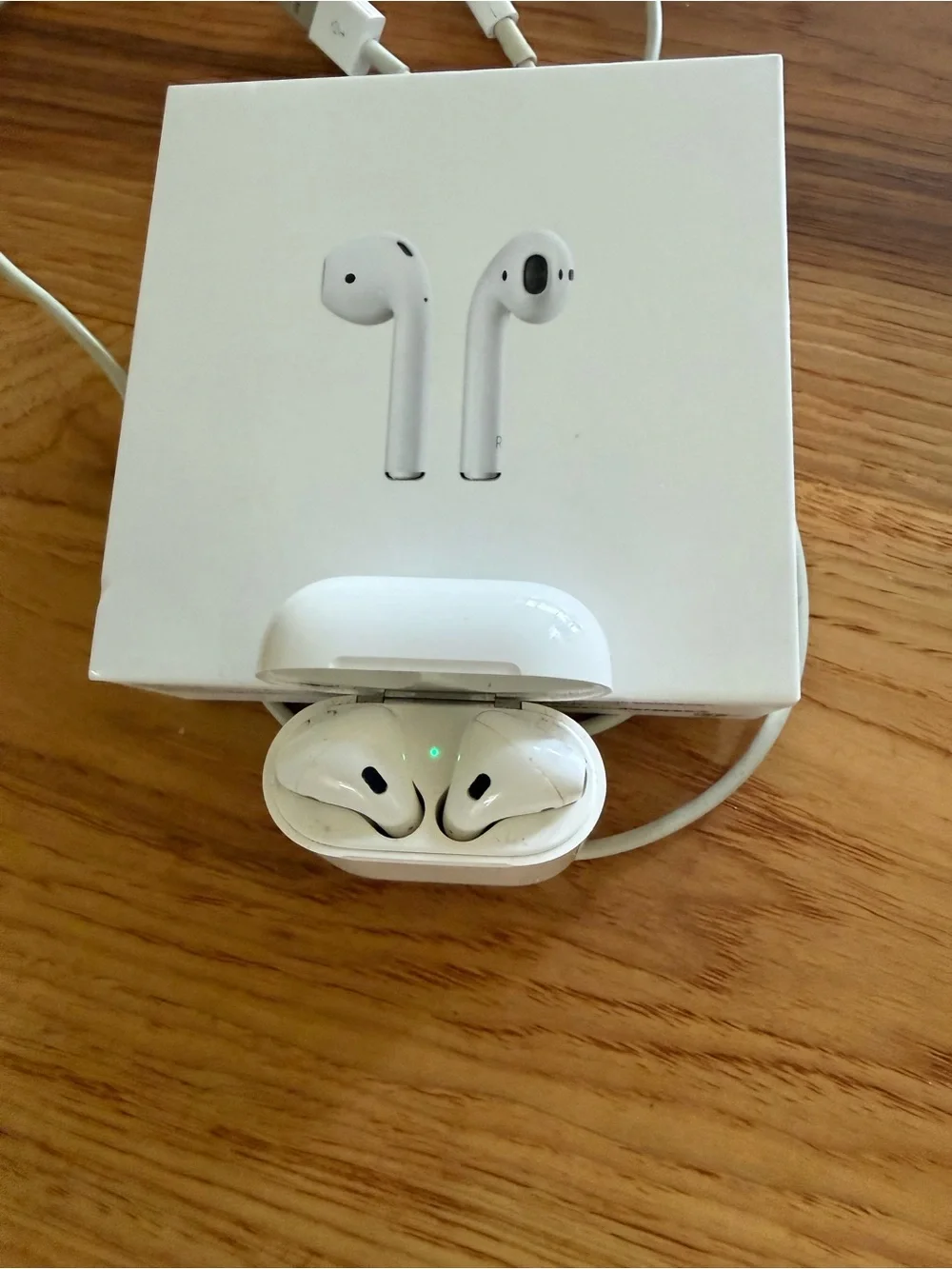 Apple AirPods